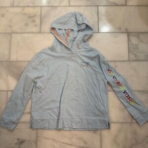 Vineyard Vines Cream and Blue Cotton Top